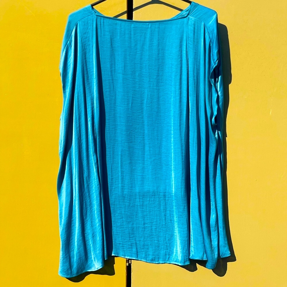 Silk Ruti Blouse - Picture 2 of 4